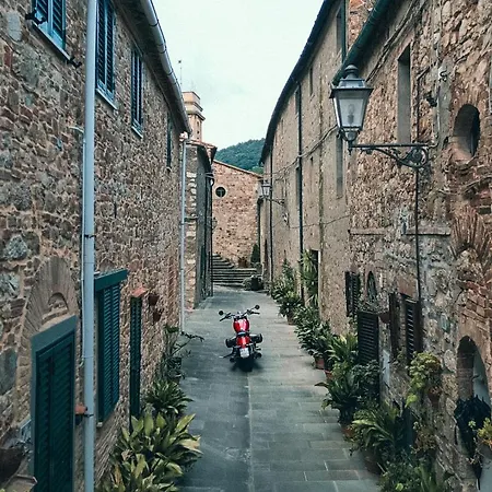 Buongiorno Maestra Di Monteverdi Marittimo, Borgo Di * Canneto (Pisa)