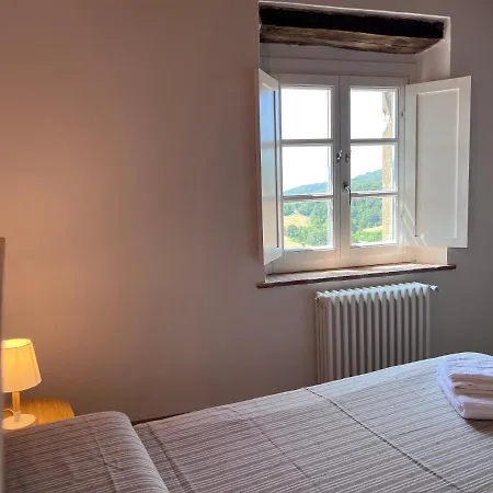 Apartment Buongiorno Maestra Di Monteverdi Marittimo, Borgo Di Canneto (Pisa)